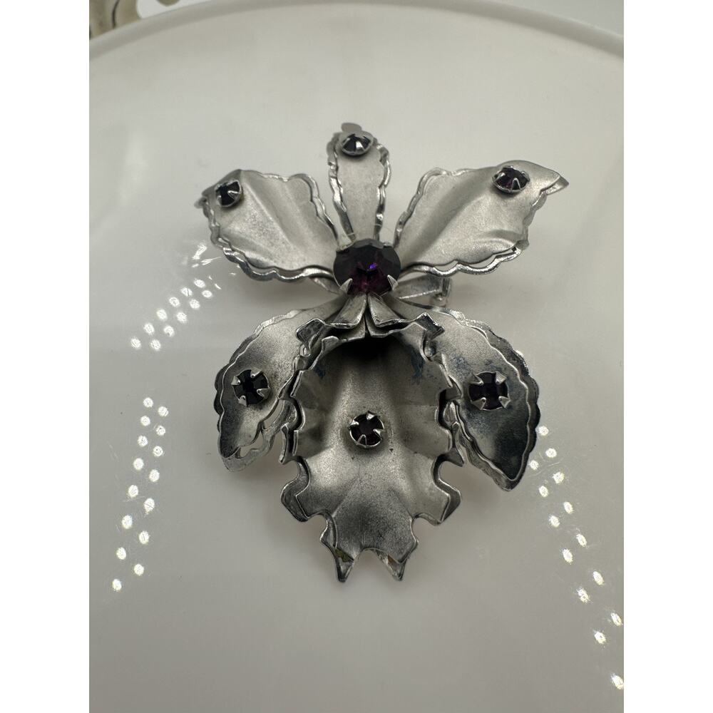 VTG Orchid Flower Silver tone Brushed Purple Rhinestones Brooch Pendant 6 Gems